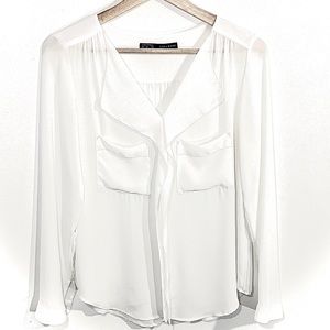 ZARA WHITE BLOUSE WITH FRONT POCKETS & RUFFLE